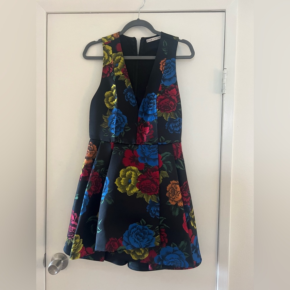 ALICE AND OLIVIA MINI razorback Floral Dress